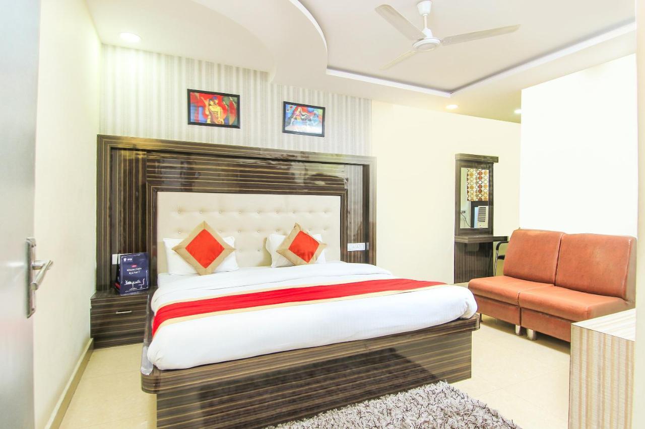 Oyo 8883 Hotel Comfort Zone Lucknow Exterior foto