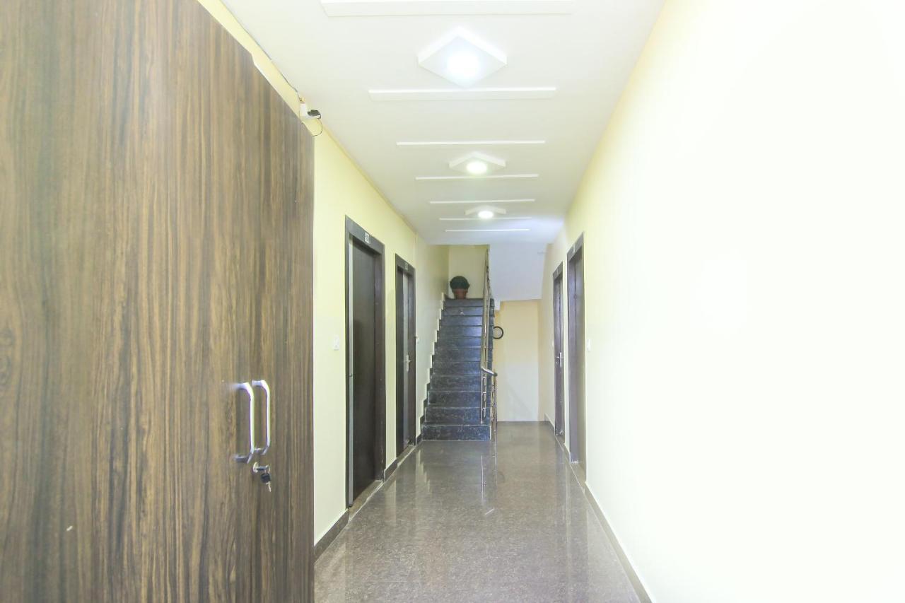 Oyo 8883 Hotel Comfort Zone Lucknow Exterior foto